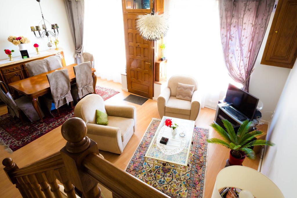 La Petite Maison Pres De L'Eglise Meillac Екстер'єр фото