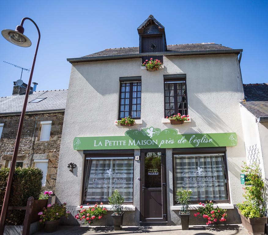 La Petite Maison Pres De L'Eglise Meillac Екстер'єр фото